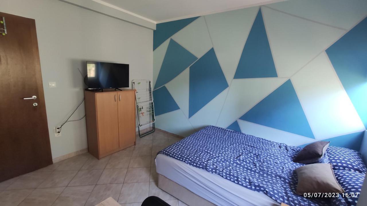 Apartmani Mina ネウム エクステリア 写真
