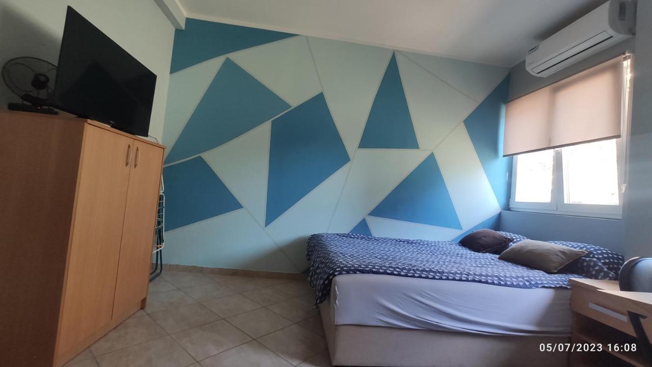 Apartmani Mina ネウム エクステリア 写真