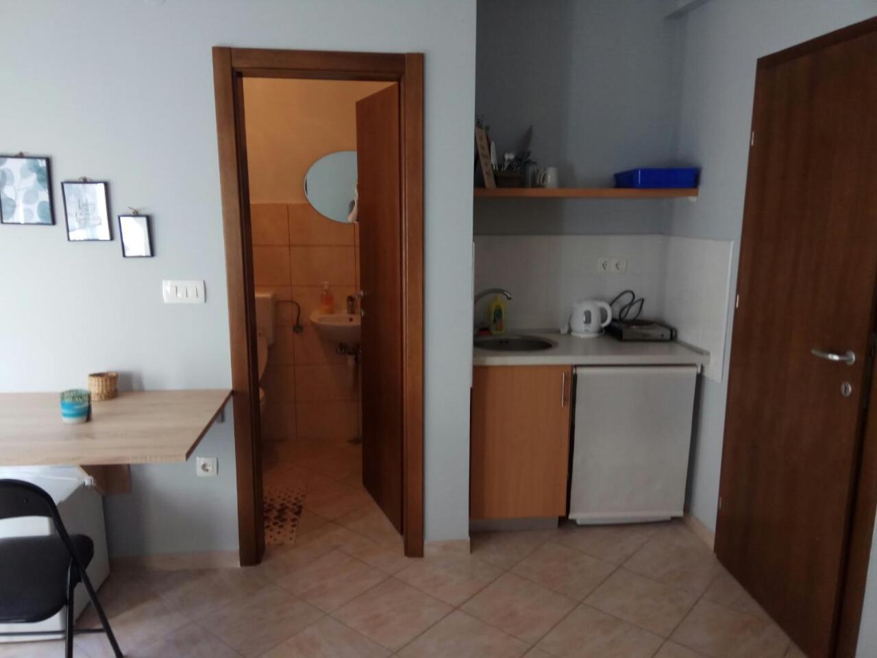 Apartmani Mina ネウム エクステリア 写真