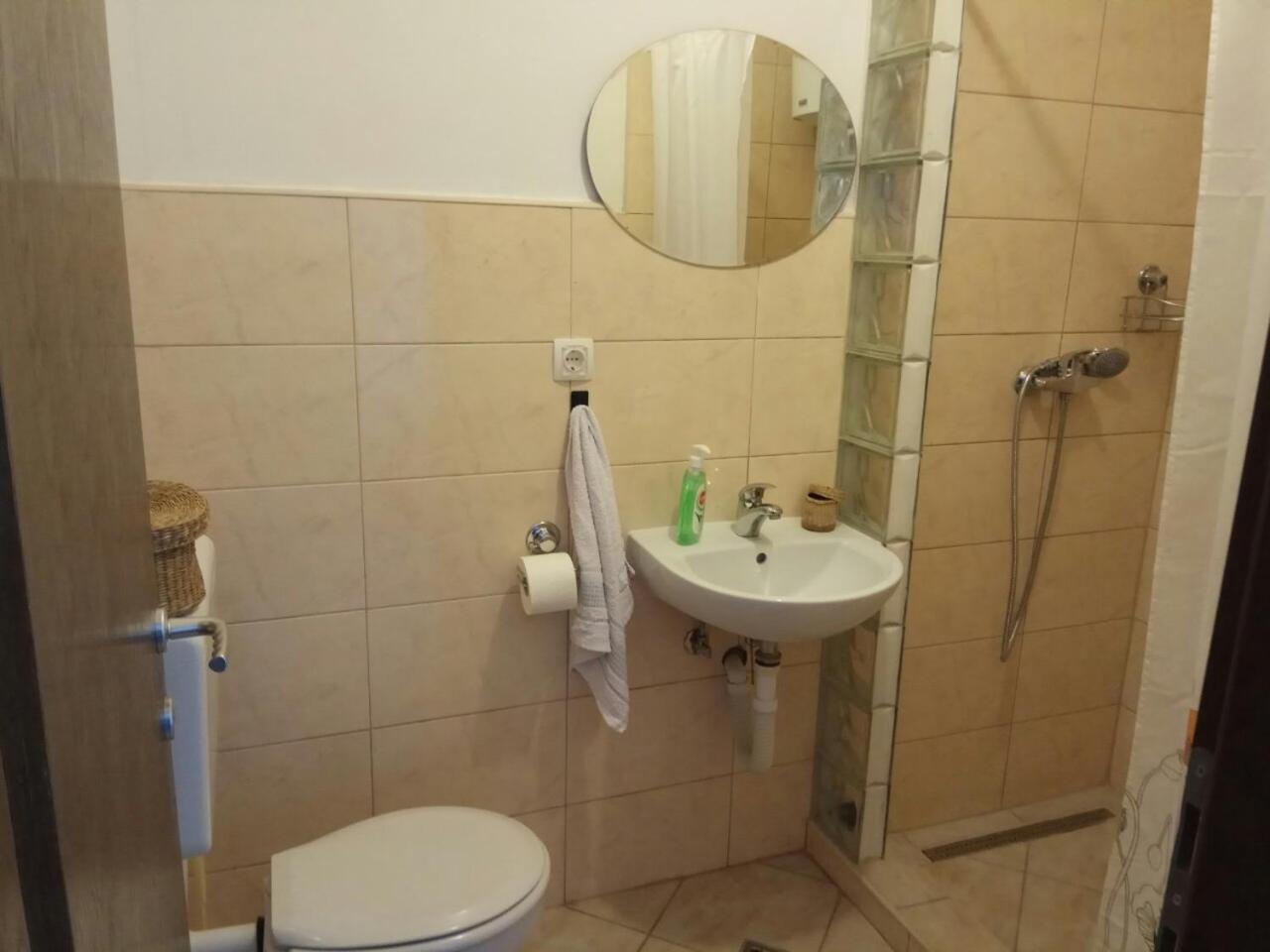 Apartmani Mina ネウム エクステリア 写真